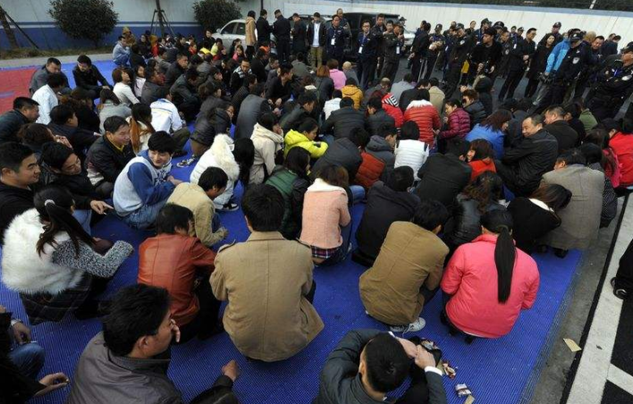 在传销组织待1年会怎样?网友道出实情,简直不敢想