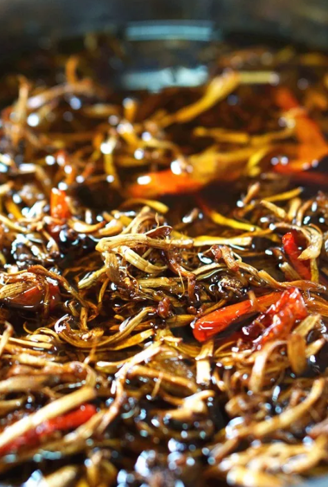 鲜菌季过后的秋天要靠油鸡枞续命