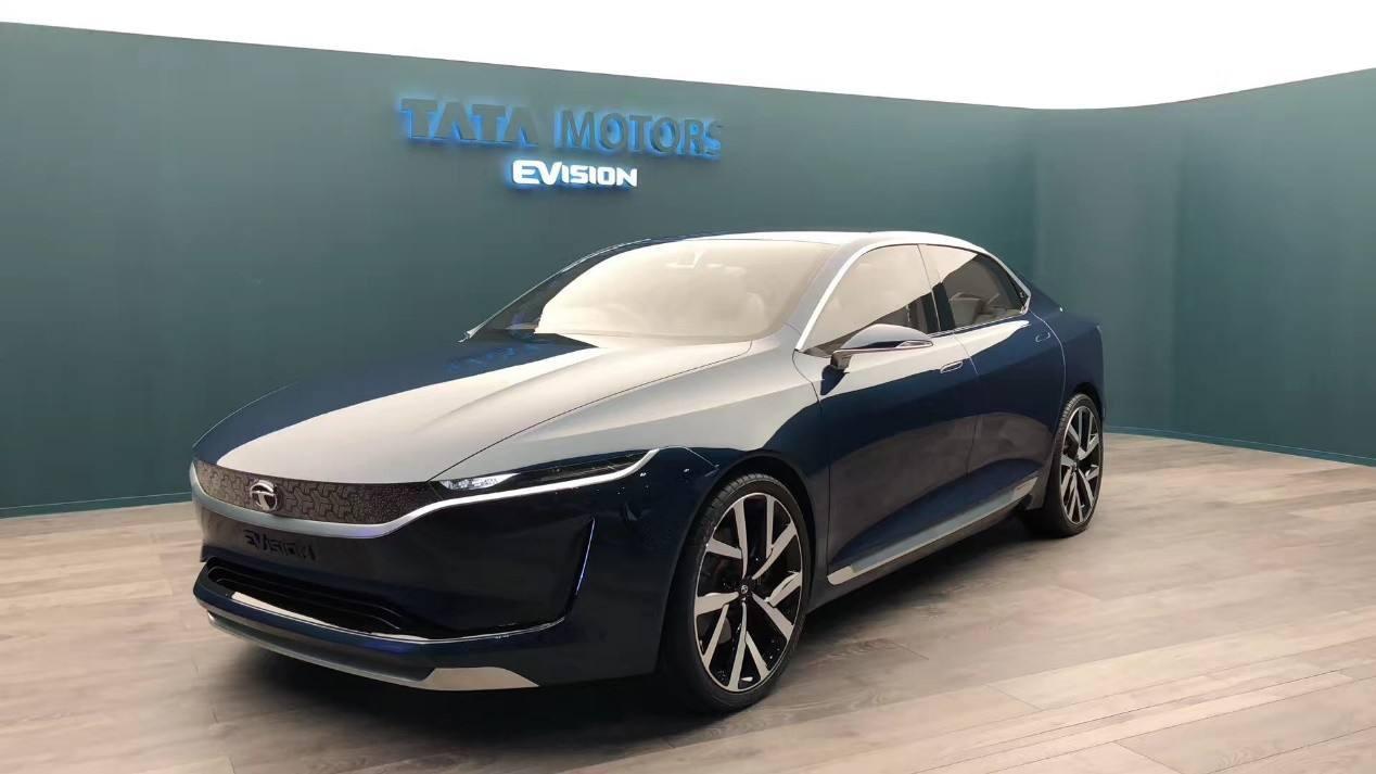 路虎真的做轿车了!专为中国设计,看着比奔驰宝马还豪华!