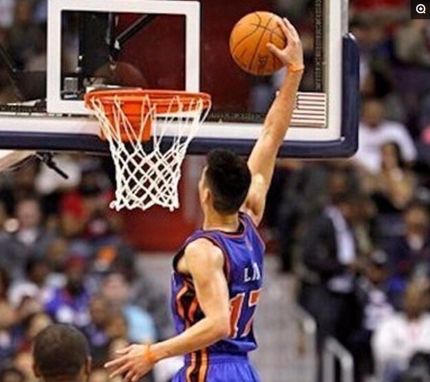 林书豪的身体素质到底有多好?几张突破扣篮图告诉你答案!