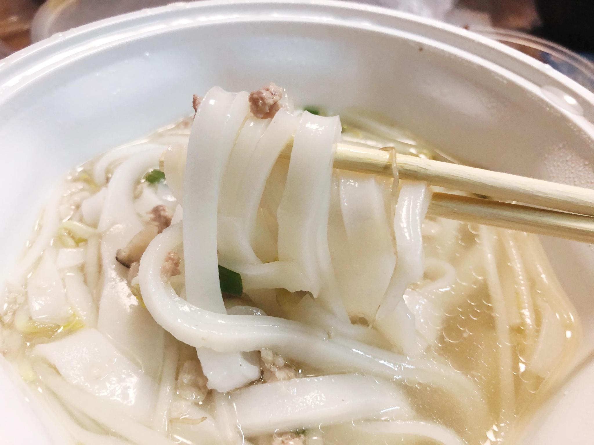 温州有一种面叫做米面,你吃过吗?它清汤见底,让温州人心心念念