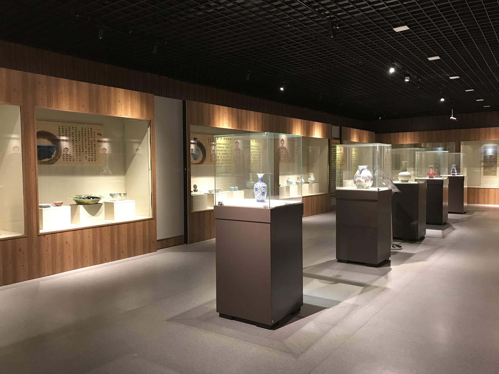 打卡阜新市博物馆!规模不大,只有我一个人参观,工作人员非常热情