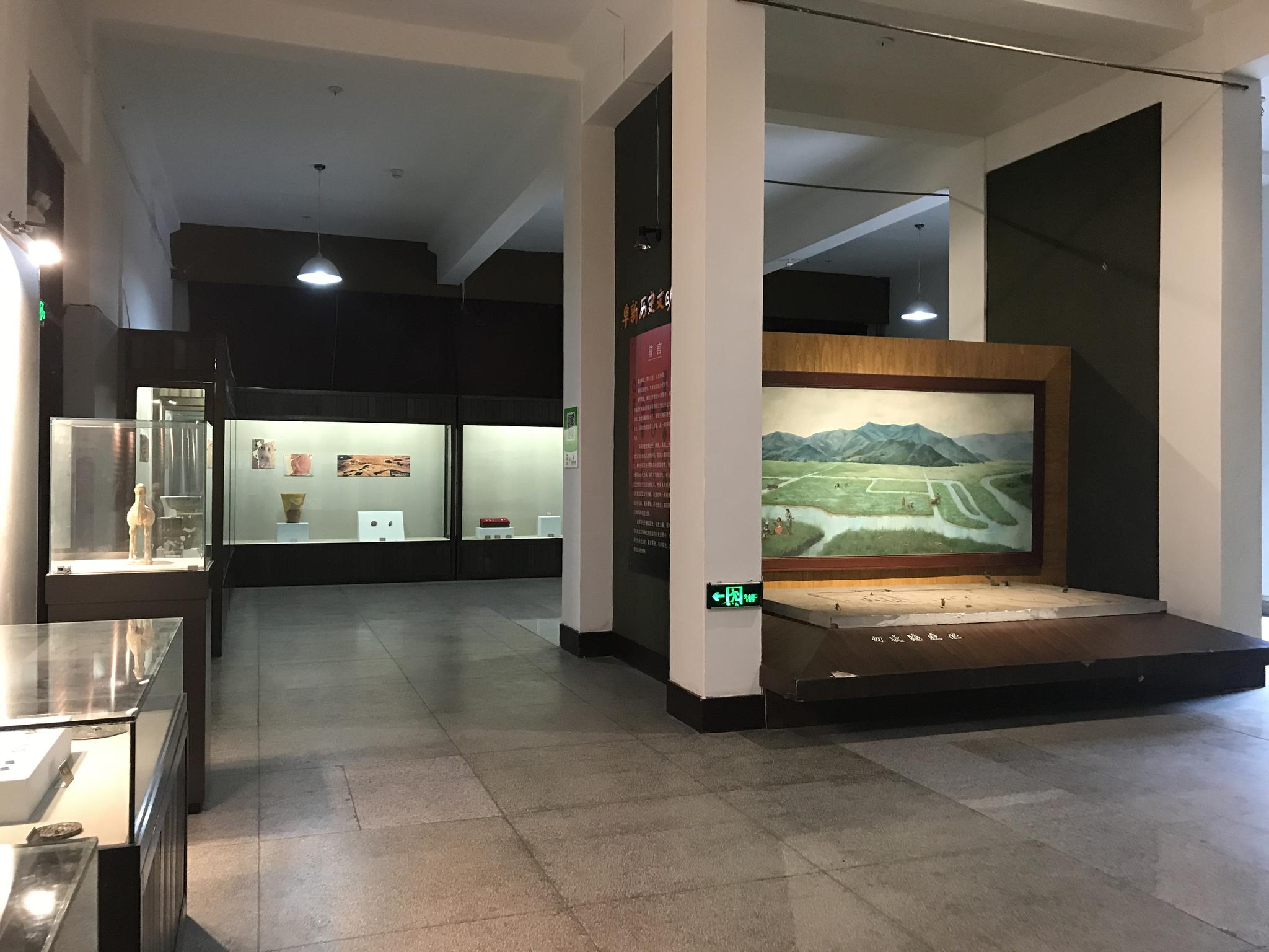 打卡阜新市博物馆!规模不大,只有我一个人参观,工作人员非常热情