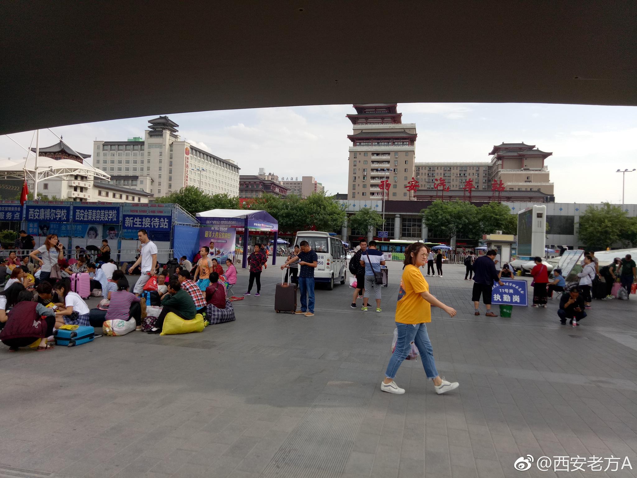 扫街随手拍以前的西安火车站以脏乱差著名