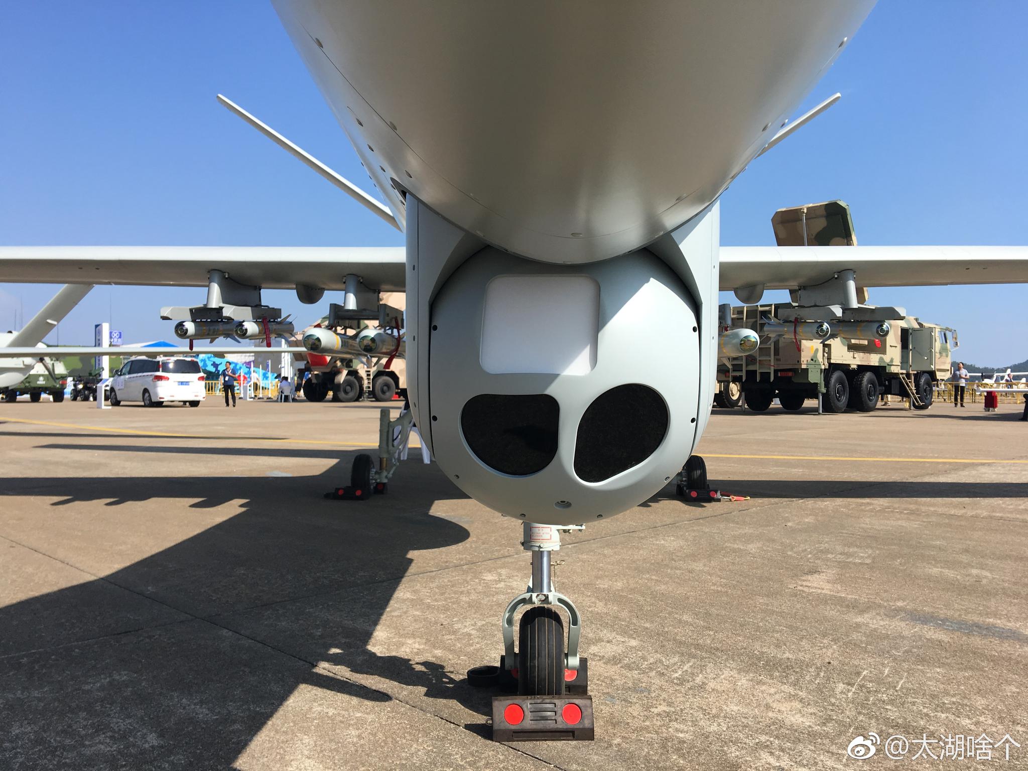 珠海航展近距离接触彩虹5无人机看上去工艺精湛