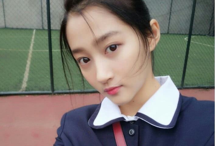 关晓彤|学生装|铁粉_新浪新闻