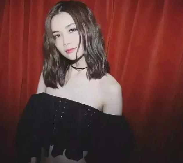 邓超孙俪机场吵架大打出手 感情破裂走到尽头