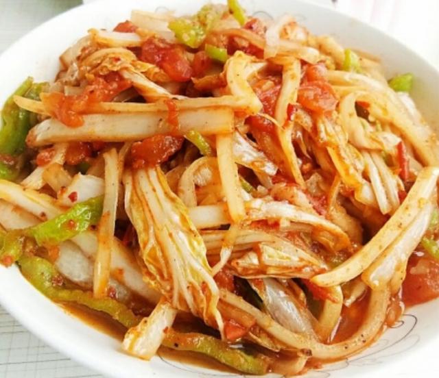 西红柿|辣白菜|葱段_新浪新闻