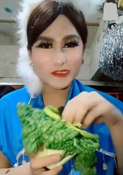 2位大哥做吃播,网友:咋是2个女人?没那么简单!套路实在太深了