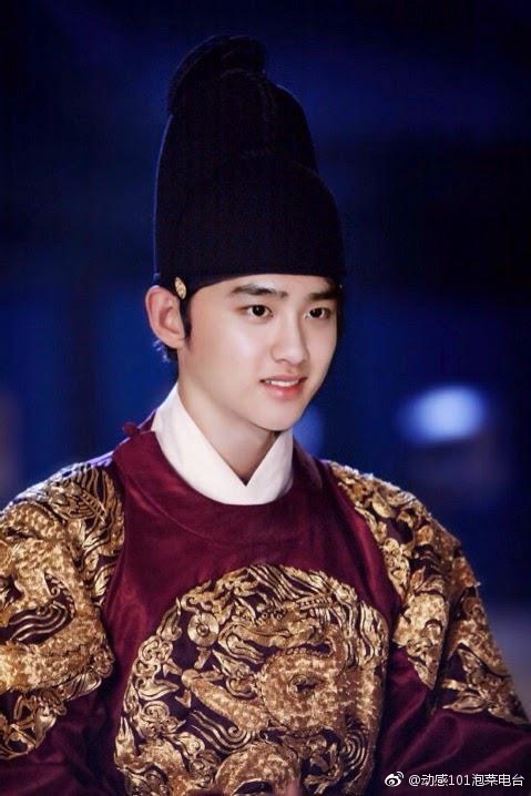 因看到粉丝合成的 的古装照而最终决定casting都暻秀的 剧组粉丝干了