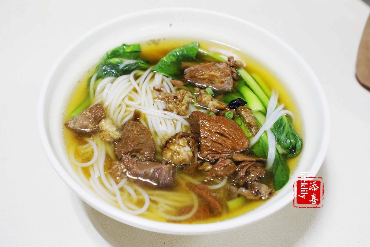 芯,鲜肉,擂沙,真的很好吃,手工包裹的,皮儿非常的糯滑,糯米粉也用的好