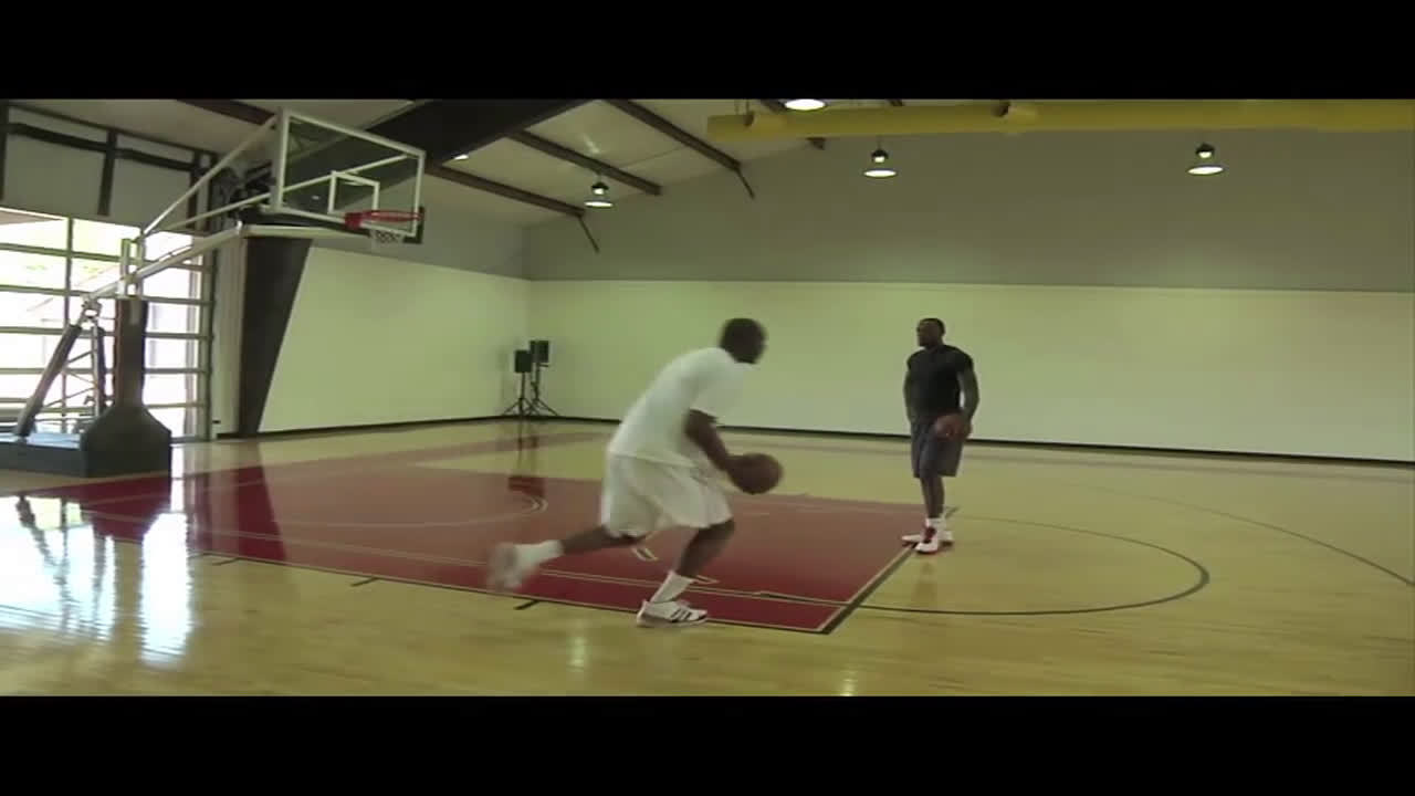 雷-阿伦08年总决赛22记三分球全记录,创造了当