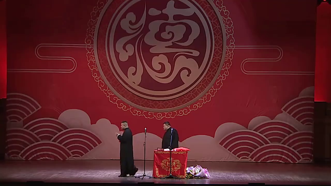 岳云鹏、孙越爆笑小品,岳云鹏现场说河南话,笑