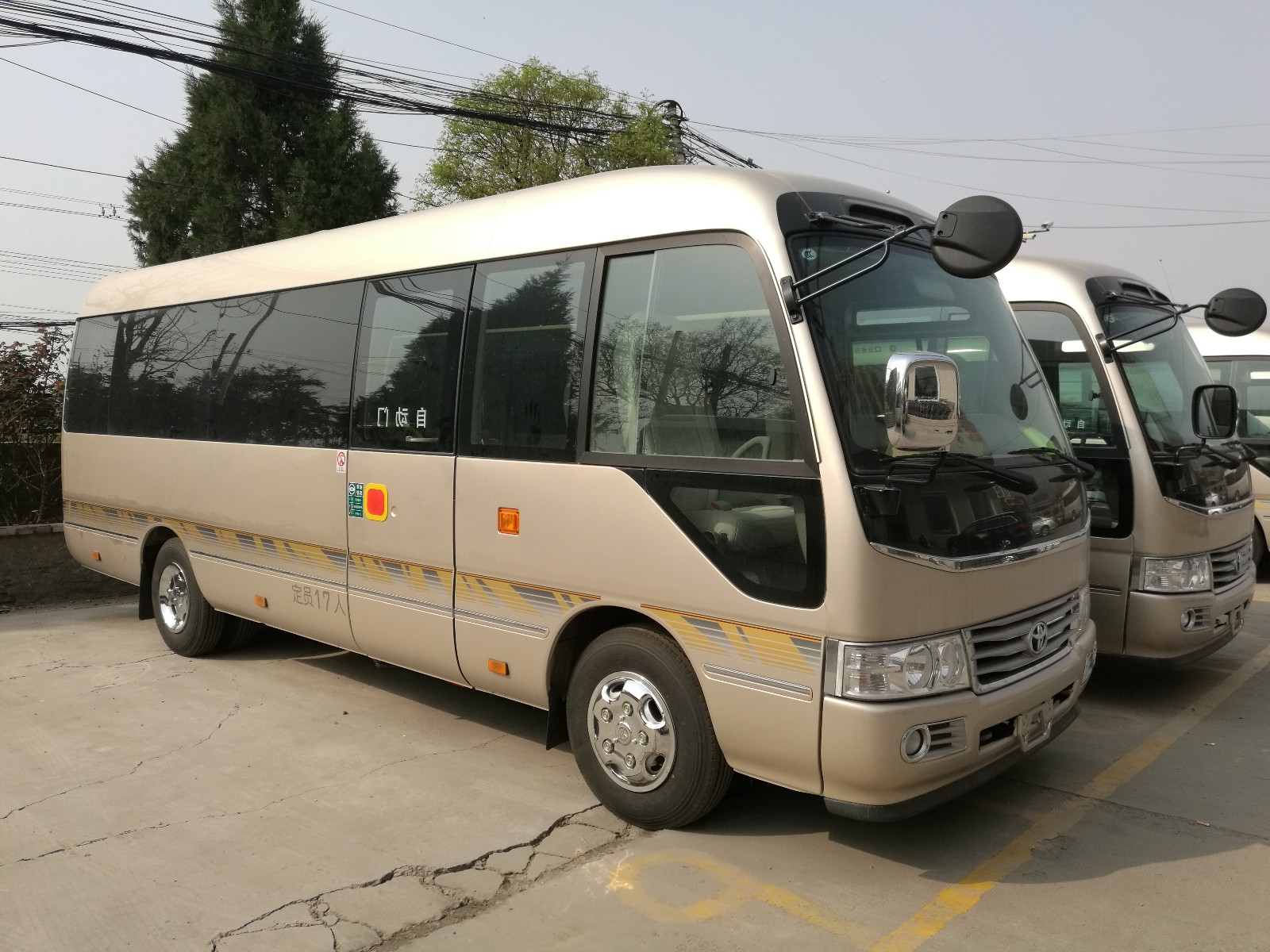 18款丰田考斯特16座17座行政接待用车 柯斯达4s店现车直降5万