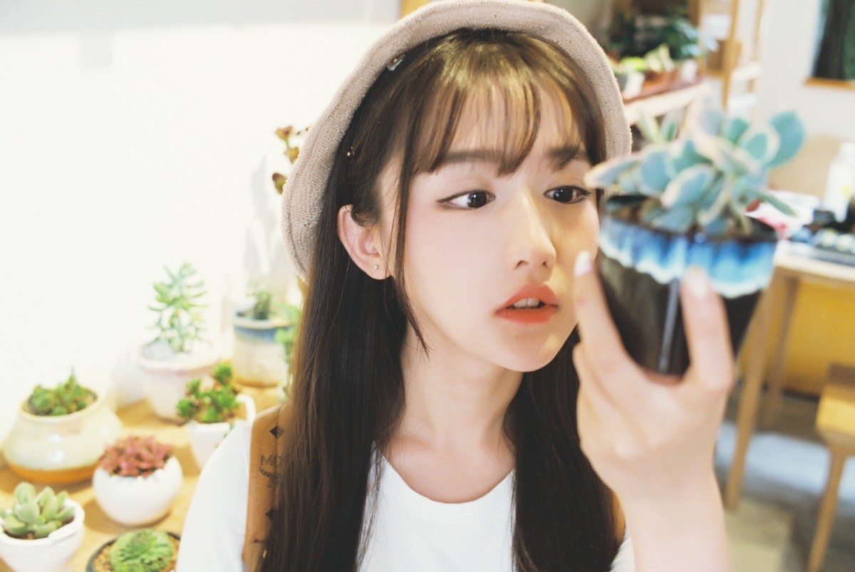 美女自拍:可爱清纯小妹私房照图集