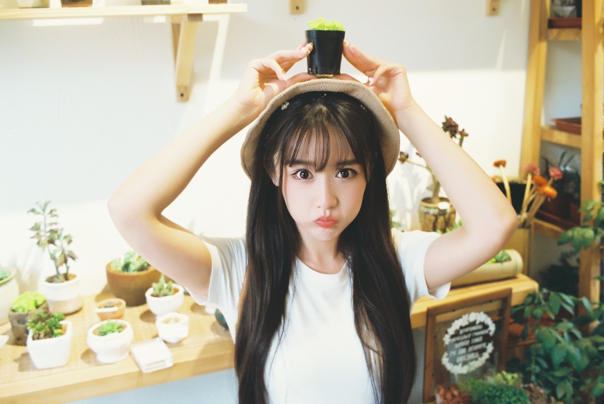 美女自拍:可爱清纯小妹私房照图集