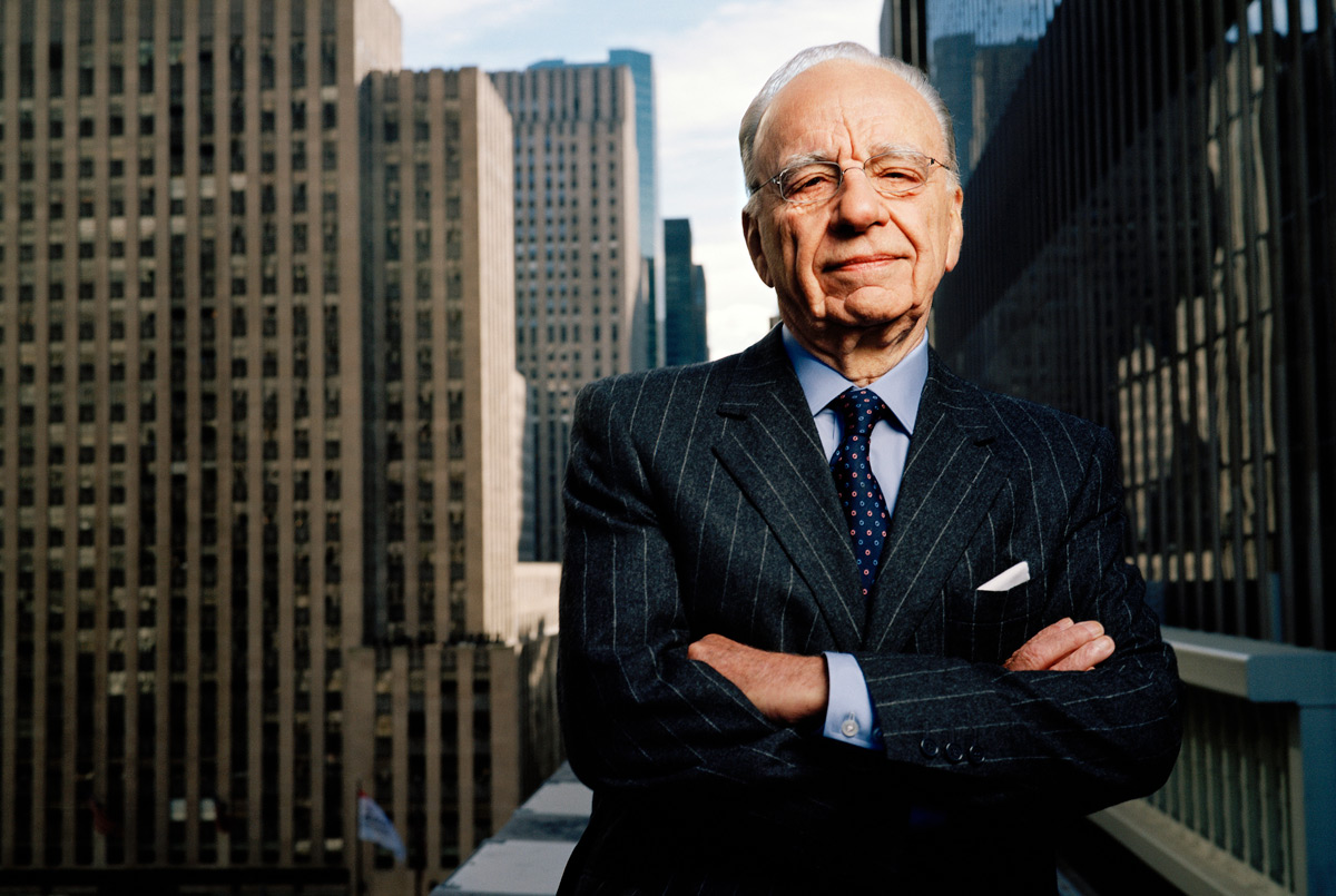 打开新浪新闻(鲁伯特·默多克,图自:national portrait gallery)