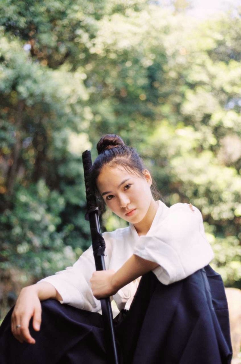 剑道美女丛林处剑眉英气逼人写真集67676767微相册微博摄影