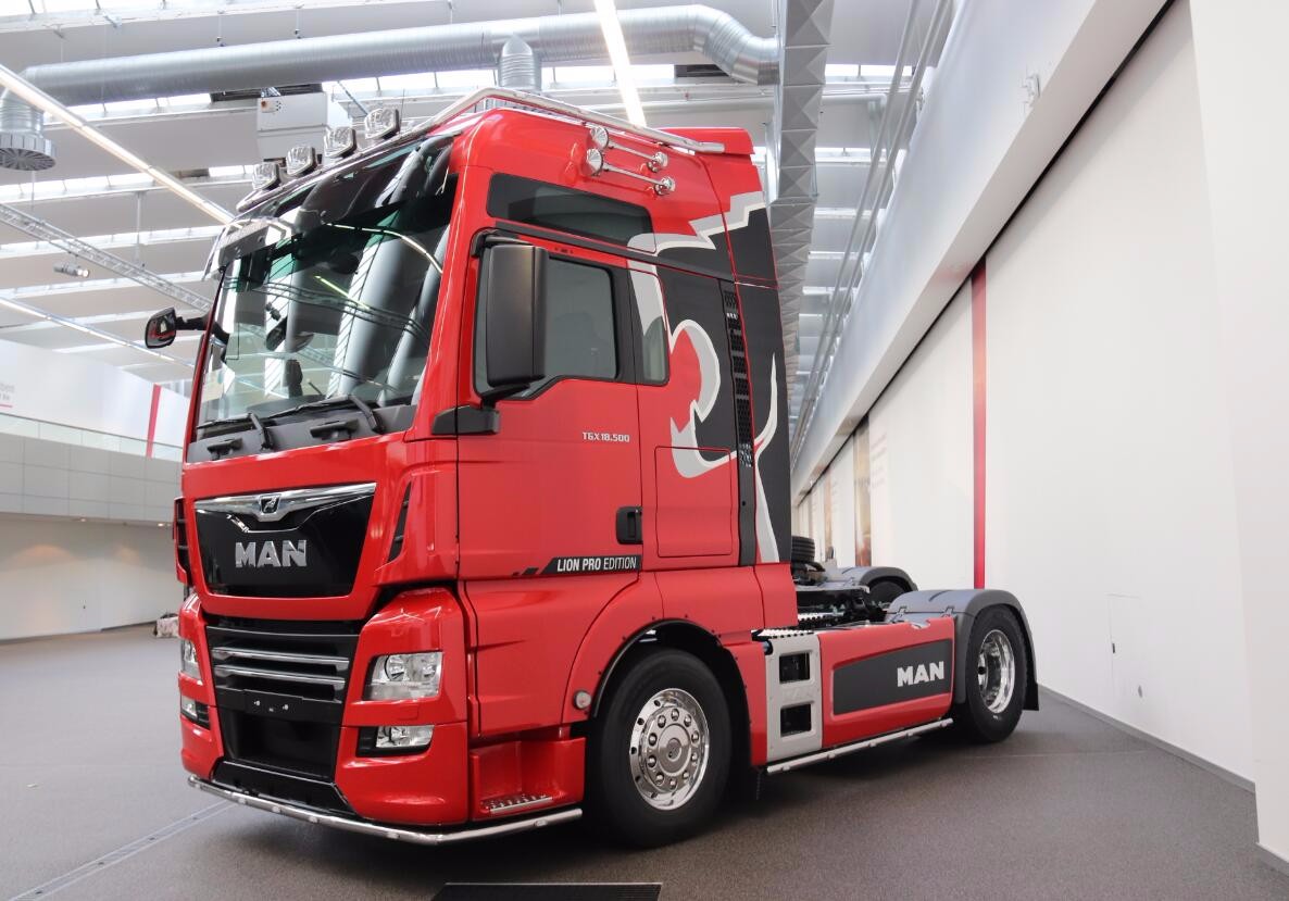曼恩lion专业版tgx牵引车德国实拍