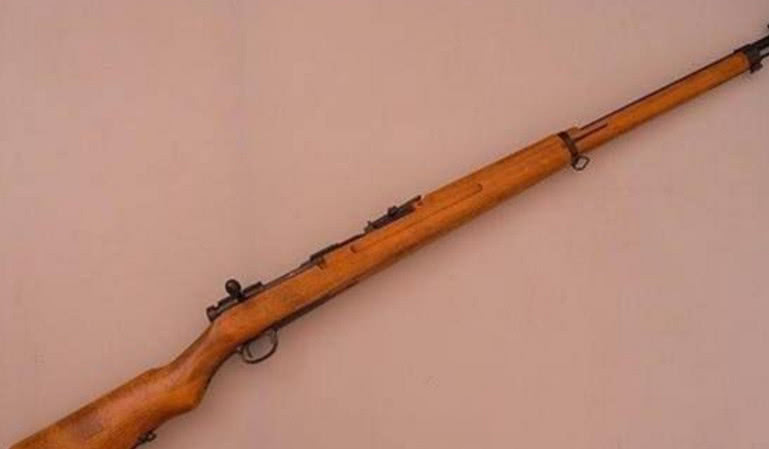 抗战时我军战士缴获一把三八大盖能激动半天这枪真有那么好吗