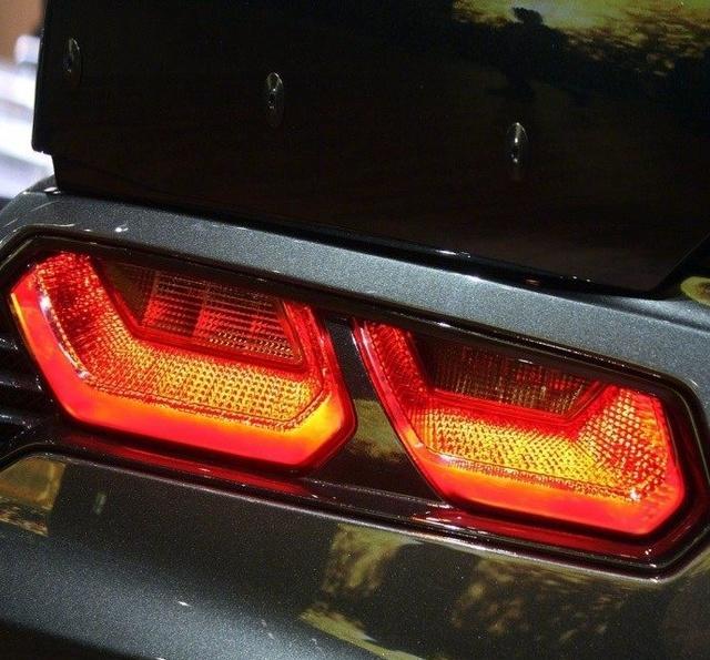 豪车的尾灯, 看你都认识几个?