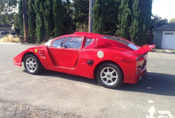 22法拉利恩佐副本布加迪威龙是20世纪最具代表性的汽车之一.