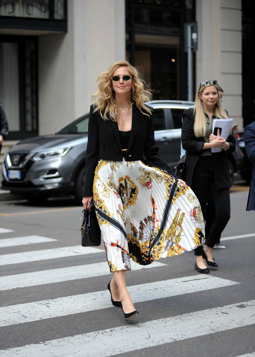 意大利米兰时尚博主琪亚拉法拉格尼网友这身材打扮厉害