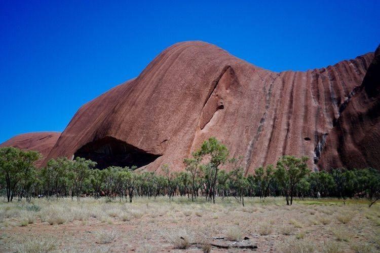 世界上最大的岩石,至今仍未破解的谜题!