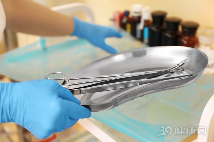 小手术,大风险!做完人流,5个后果可能会跟你一生