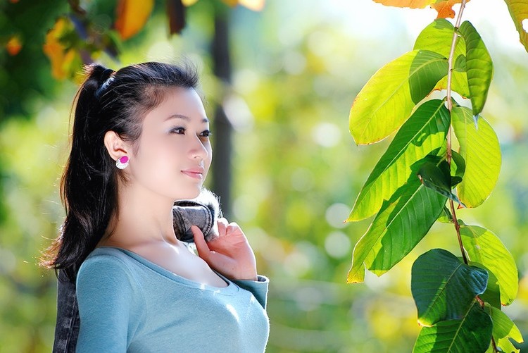 夏日里一个笑得多开心的北方美女|人像|笑容|摄影_新浪网