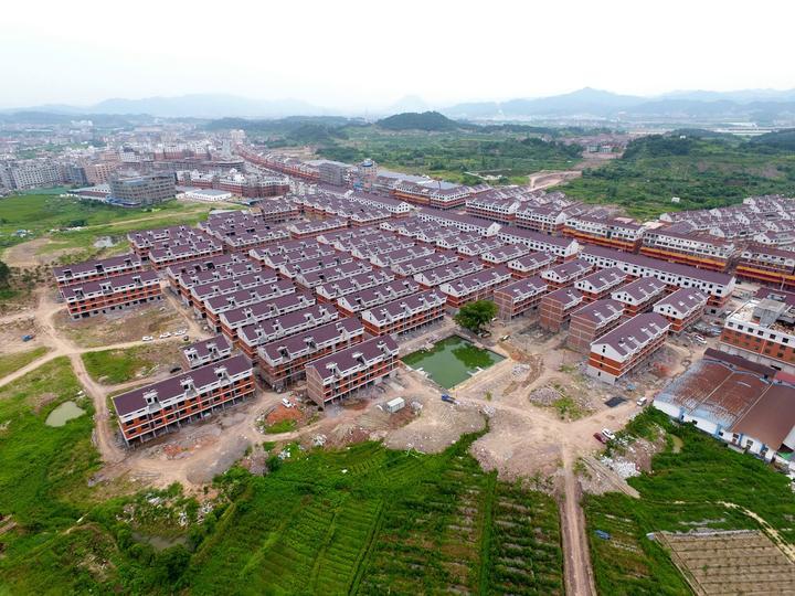 东阳花园:旧村改造换新颜