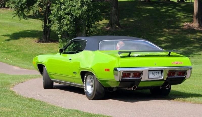 致美国肌肉车先驱-普利茅斯gtx-新浪汽车