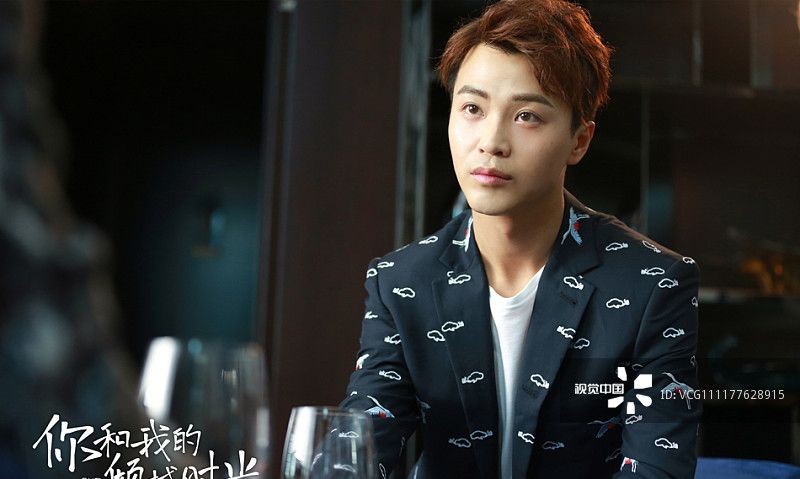 由著名导演张峰,余中和执导,赵丽颖,金瀚,俞灏明,曹曦文,孟瑞,林源