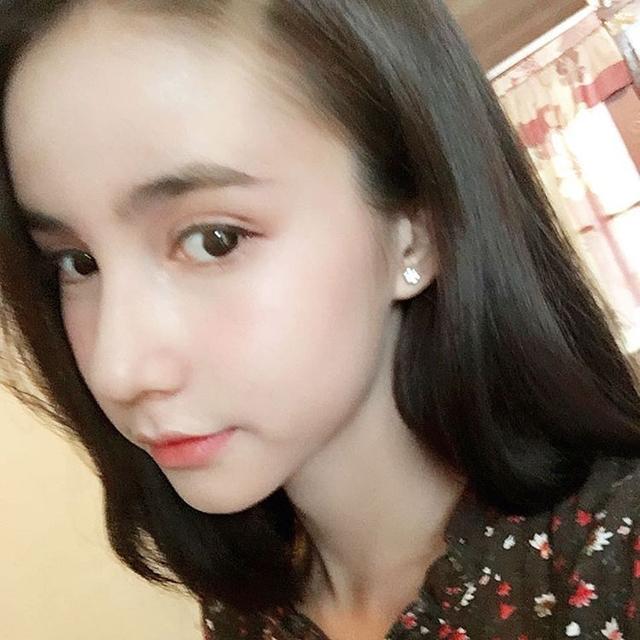 泰国清纯国民女神, 男人挤破头颅跟他在一起, 事后才惊觉是个人妖