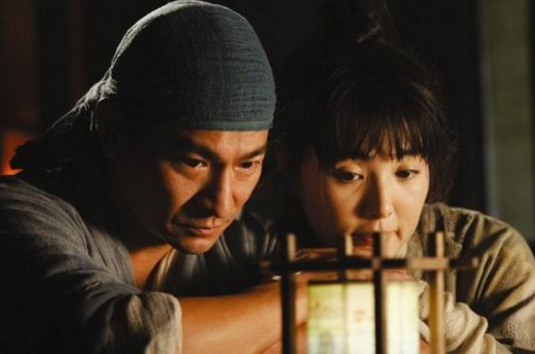 她是姜文御用女主,曾与刘德华演夫妻,如今45岁还是单身?
