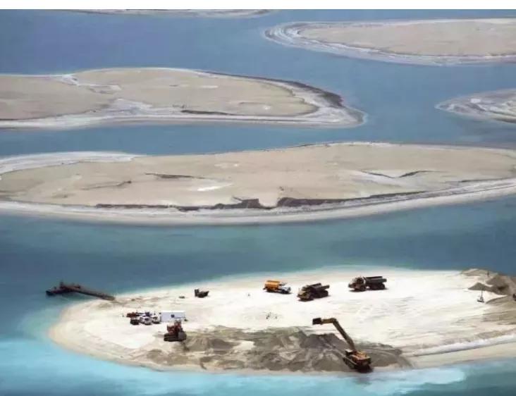 在我国早就有"精卫填海"的故事,而在日本,填海造陆已有上百年历史