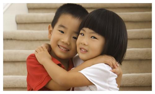 第一个出生的男婴和女婴之间的差异如此之大,