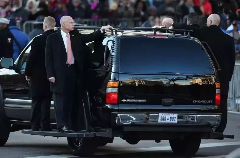 24小时贴身保镖,是种什么体验?