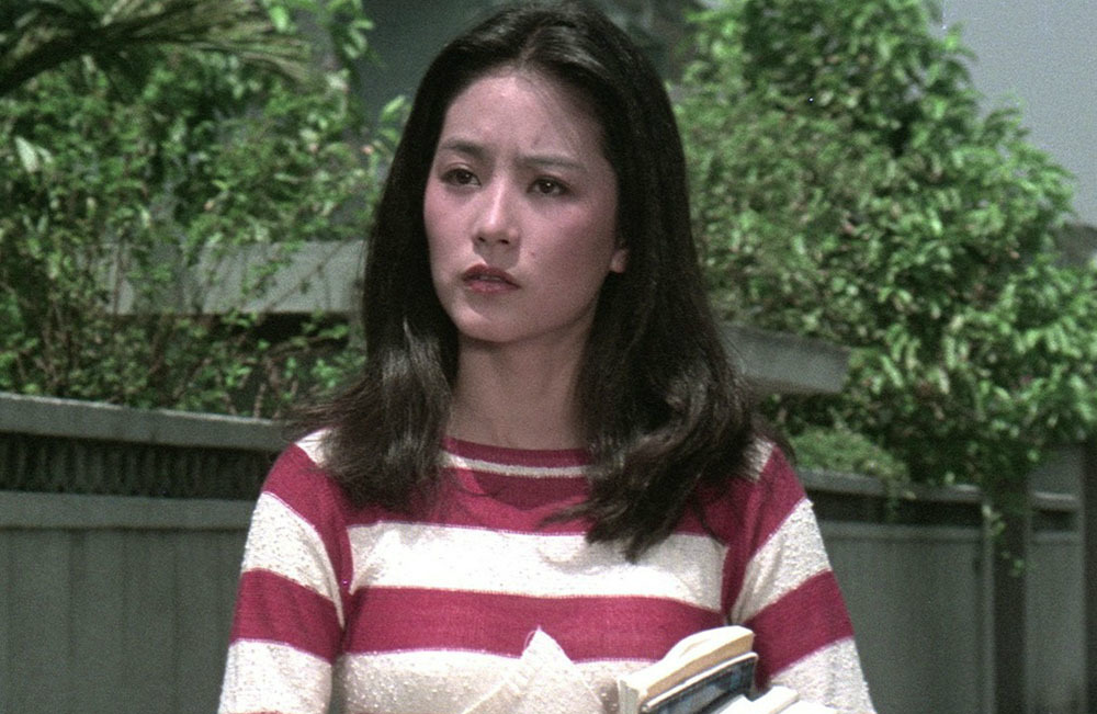 9月26日,某知情人士透露,林青霞因无法忍受丈夫在外一直有新欢,已与其