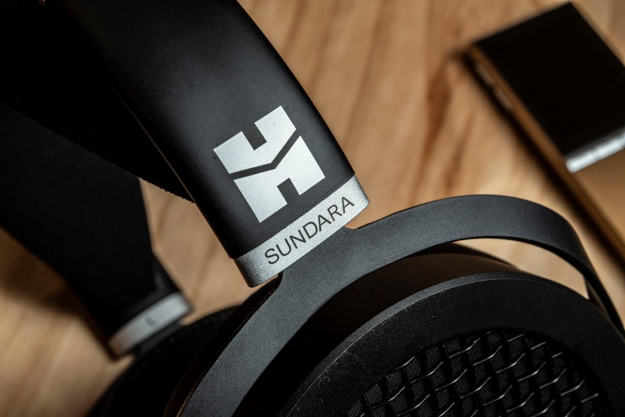 hifimansundara评测对前端要求并不苛刻的平板振膜耳机