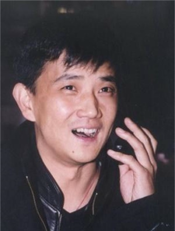 茗烟李楠和傻大姐张海燕合影