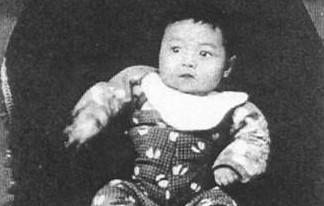我国最小烈士小萝卜头, 一岁入狱, 九岁遇害, 生前仅留有一张照片|小萝卜头|宋振中|遇害|一张|照片_新浪新闻