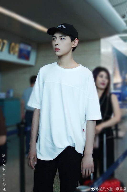 时代峰峻未公开练习生姚景元和辜圣棵将参加tf家族二团出道节目