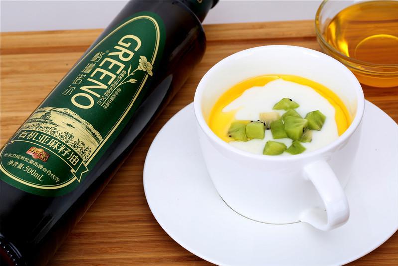 亚麻籽油拌酸奶有哪些好处,怎么用法?