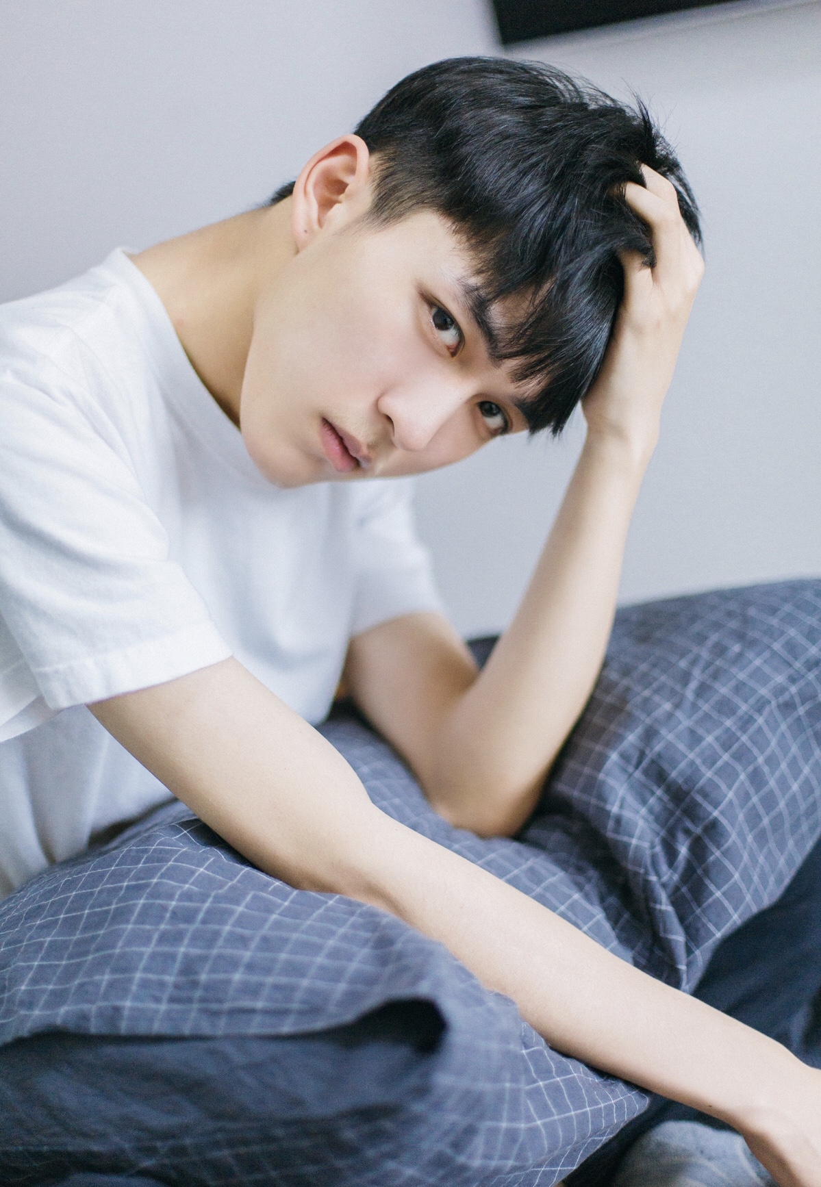 这样干净的小哥哥 你喜欢吗