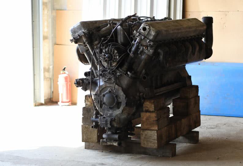 苏联最差劲坦克,换挡需爆发25公斤力量,逼急了用锤子敲