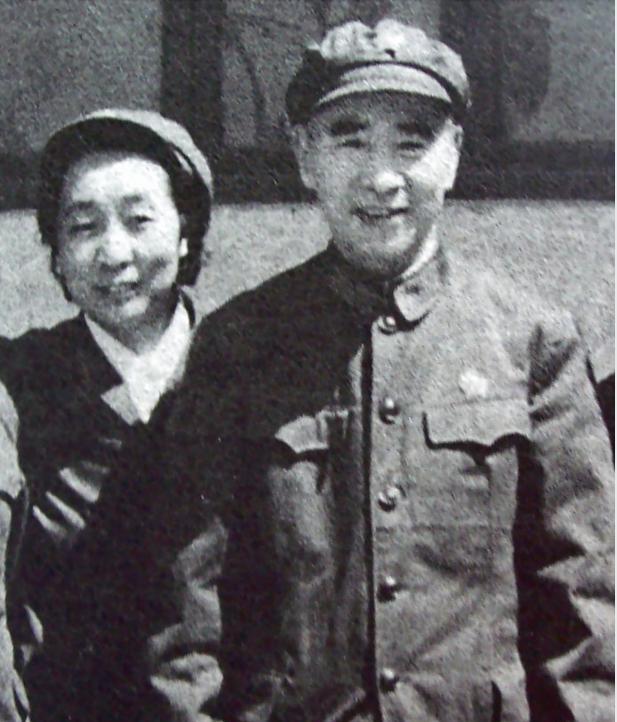 年轻时候的叶群也曾怀抗日救国理想|叶群|抗日|延安|国民党|党组织_新浪新闻