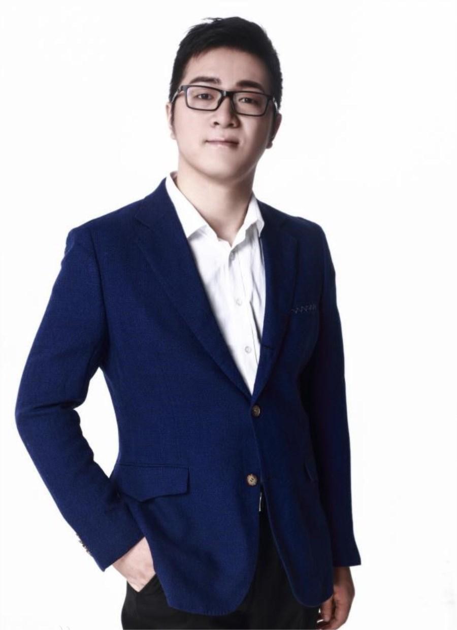 坚持就是胜利:yy毕加索自曝如果每天直播两场,他将月入百万