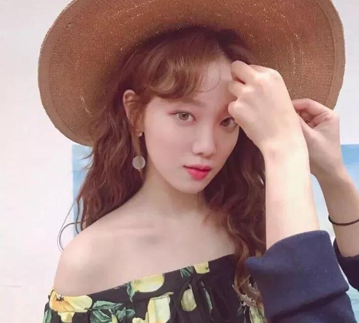 邓超孙俪机场吵架大打出手 感情破裂走到尽头