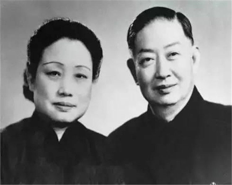 梅兰芳的夫人福芝芳真的美吗?看完这些珍藏的老照片,你就明白了